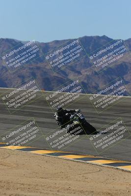 media/Mar-21-2025-CVMA Friday Practice (Fri) [[30cd4fe323]]/3-Racer 2/Session 2 (Bowl)/